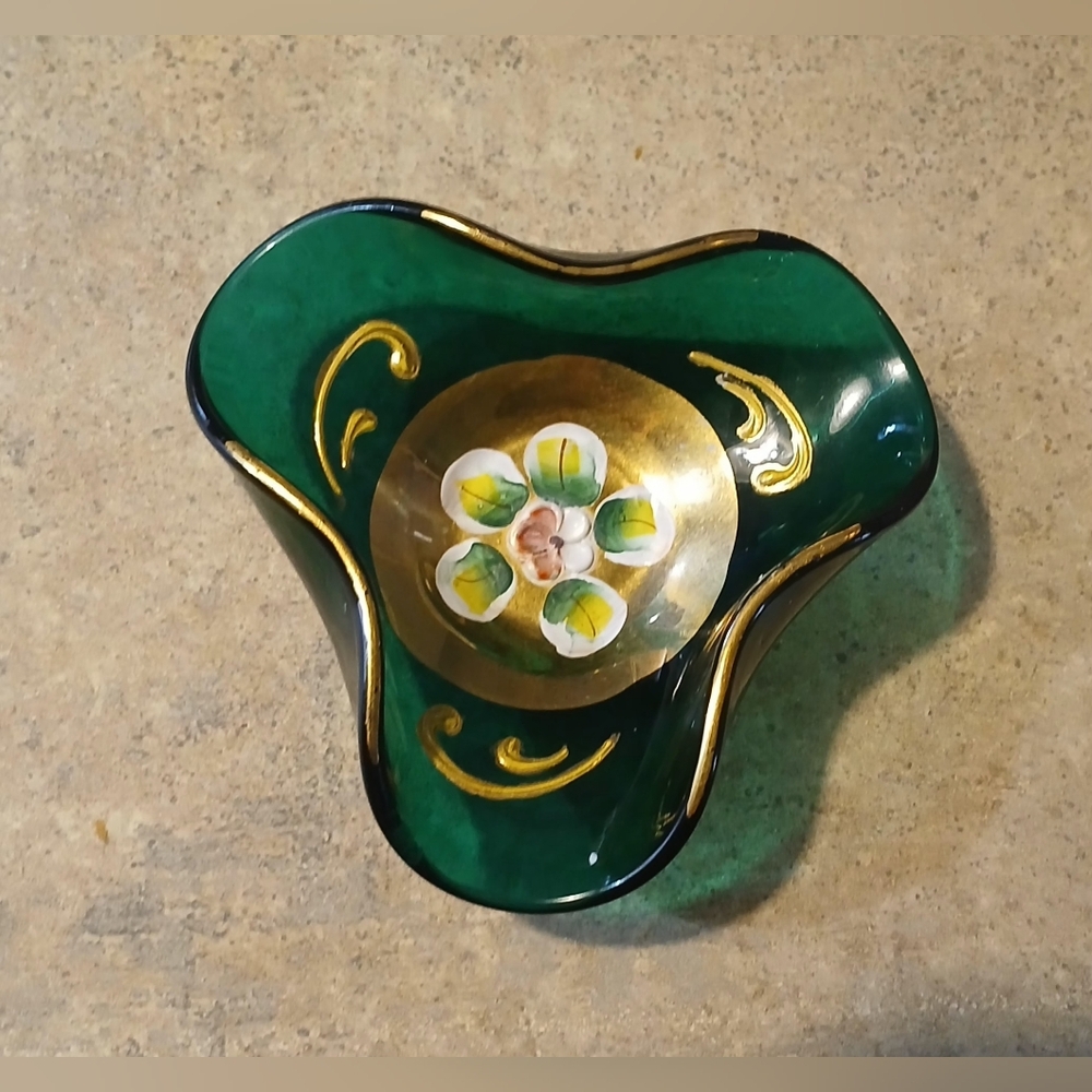 Vintsge Bohemian Art Glass Dish - Picture 6 of 11